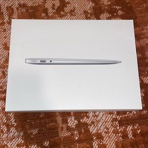 MacBook Air Empty Box